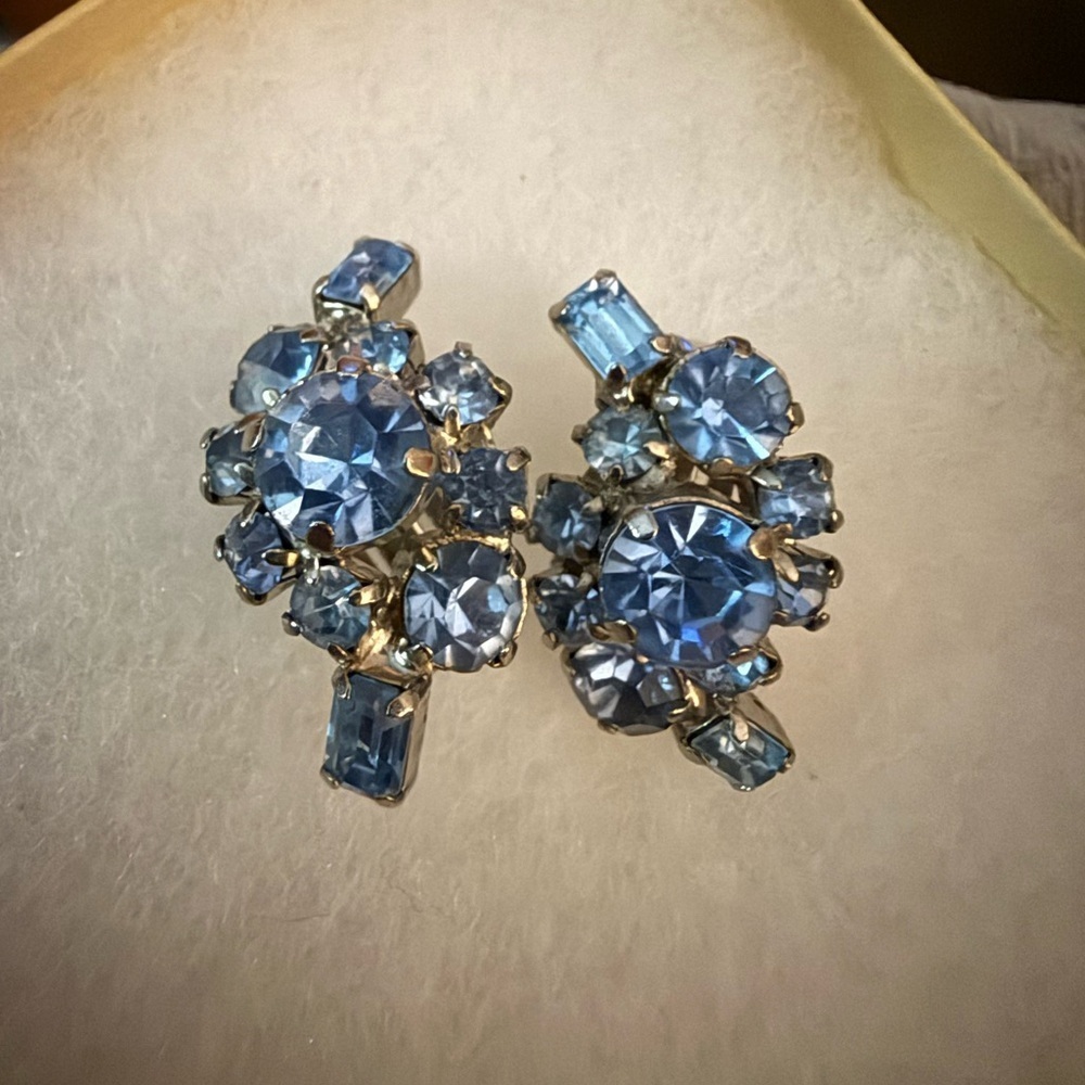 Vintage Blue Rhinestone Cluster Clip-On Earrings Silver Tone Statement